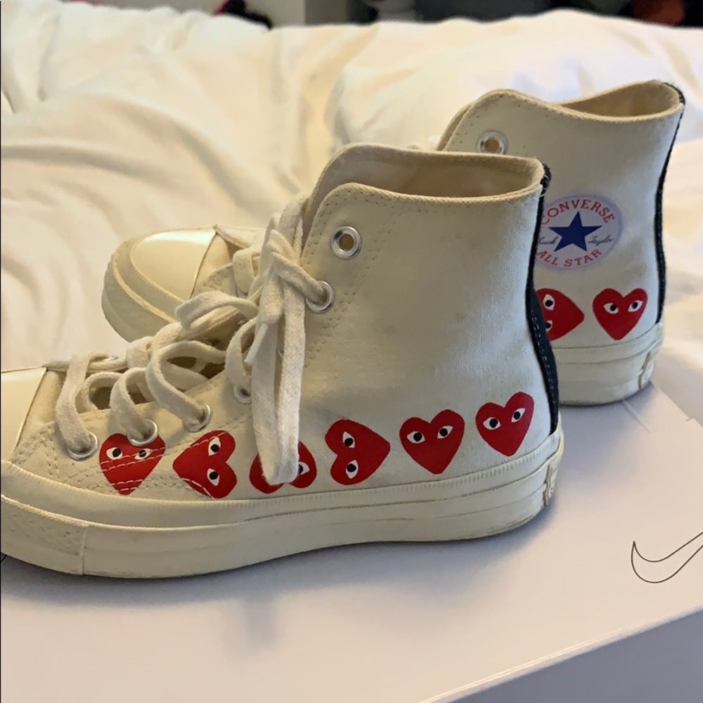 CDG converse